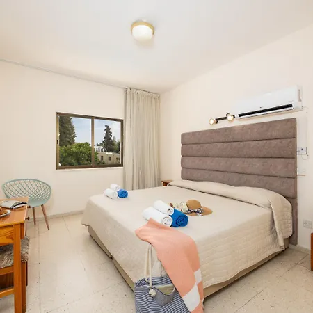 Stephanos Garden Apartahotel 4*