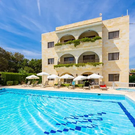 Stephanos Garden Полис