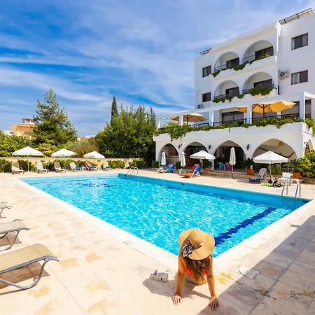 Stephanos Garden Aparthotel Polis