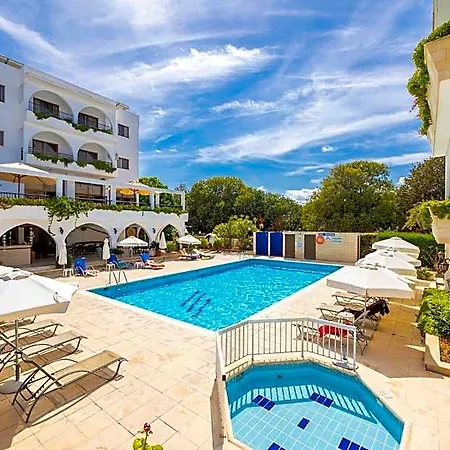 Stephanos Garden 4* Polis