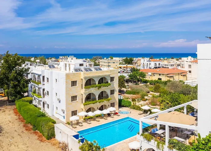 Stephanos Garden Polis