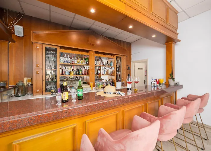 Aparthotel Stephanos Garden 4*